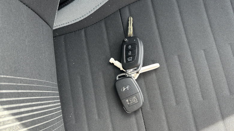 Hyundai i10 1.0 [63] Advance 5dr [Nav] Petrol Hatchback